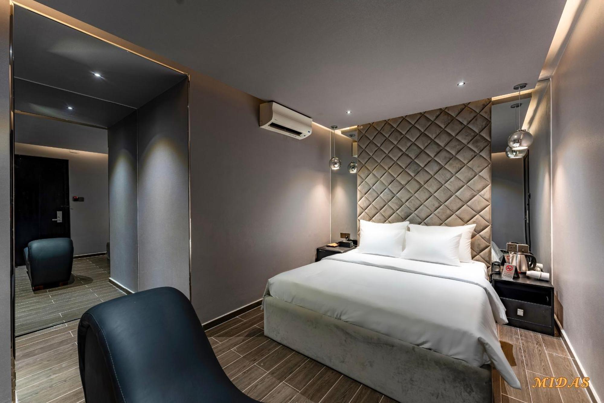 Midas Hotel 2 Хошимин Экстерьер фото
