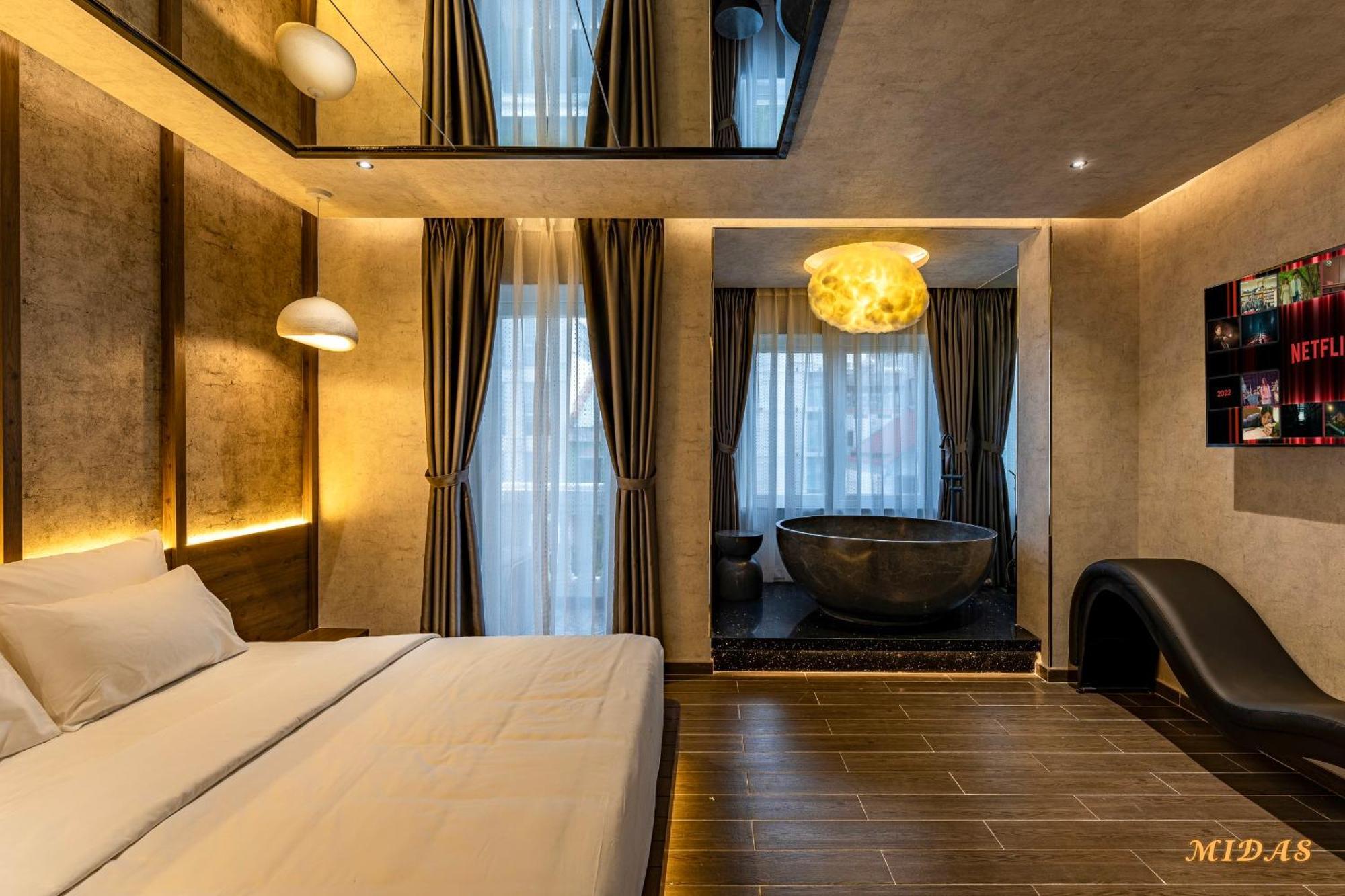 Midas Hotel 2 Хошимин Экстерьер фото